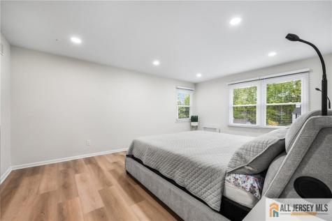 12 Woodgate Drive South Brunswick NJ 08852