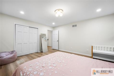 12 Woodgate Drive South Brunswick NJ 08852