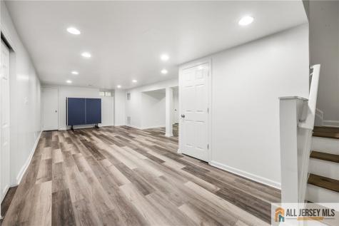 12 Woodgate Drive South Brunswick NJ 08852
