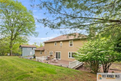 12 Woodgate Drive South Brunswick NJ 08852
