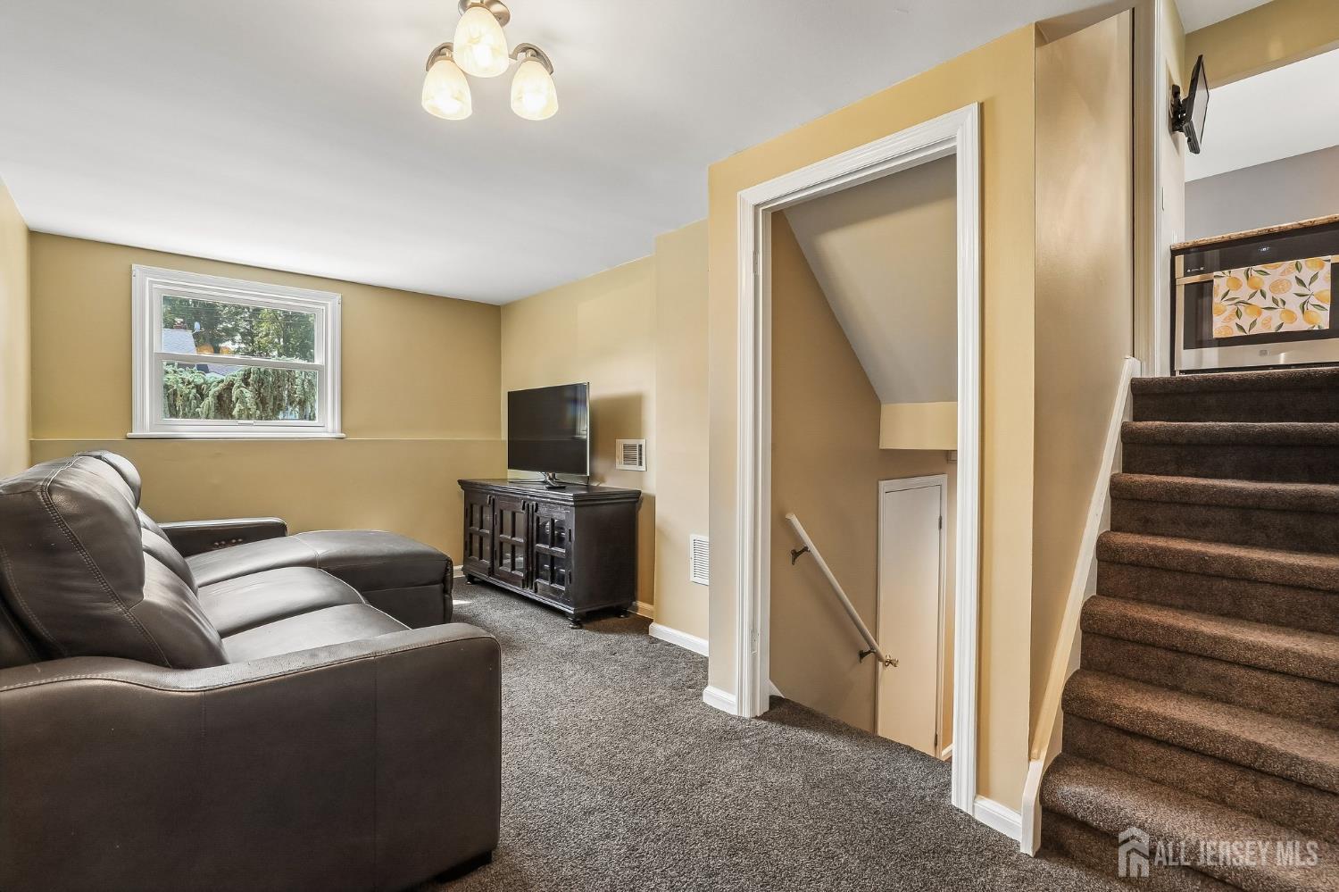 9 Michael Avenue Milltown NJ 08850
