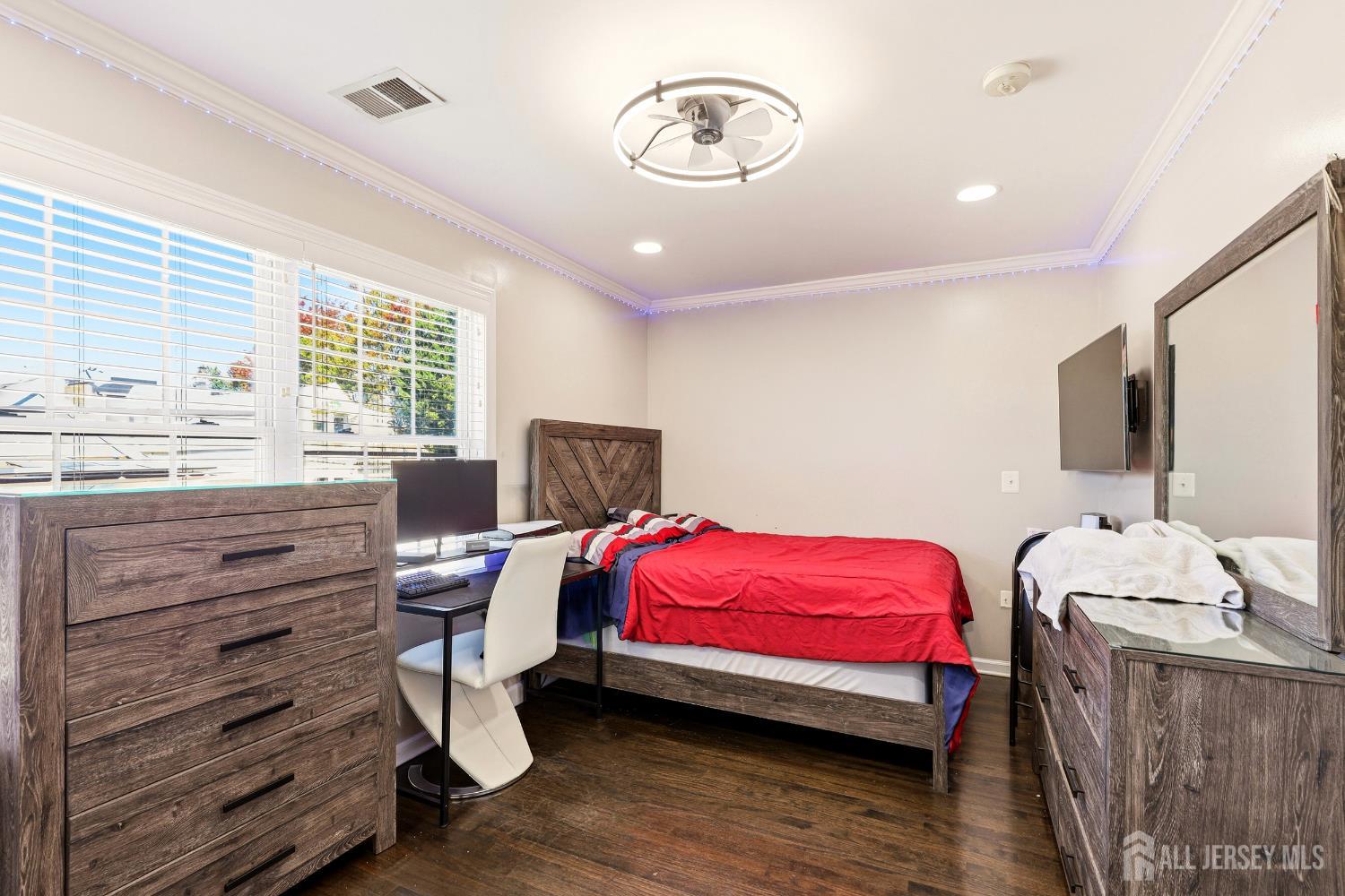 459 Mitchell Place Perth Amboy NJ 08861