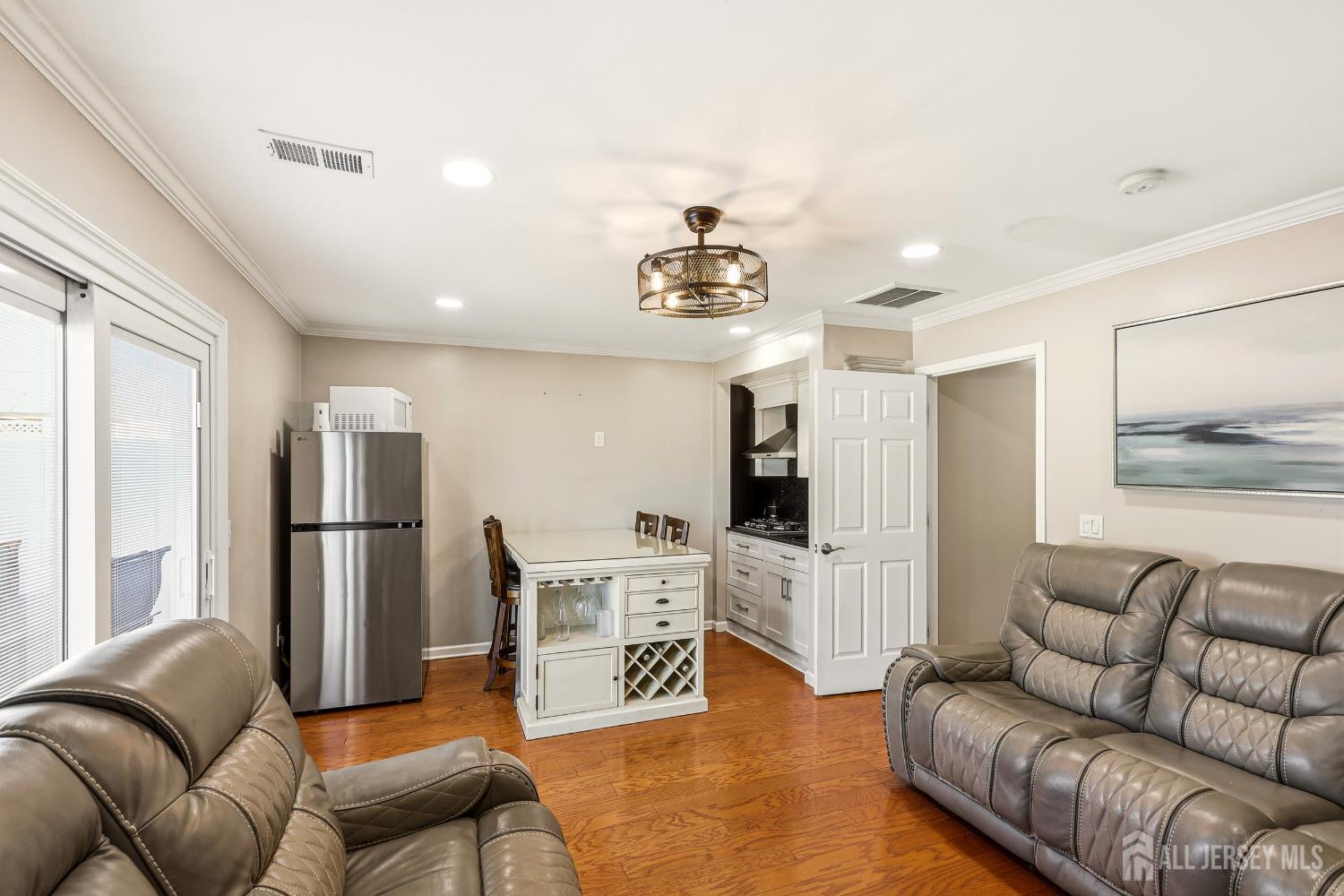 459 Mitchell Place Perth Amboy NJ 08861