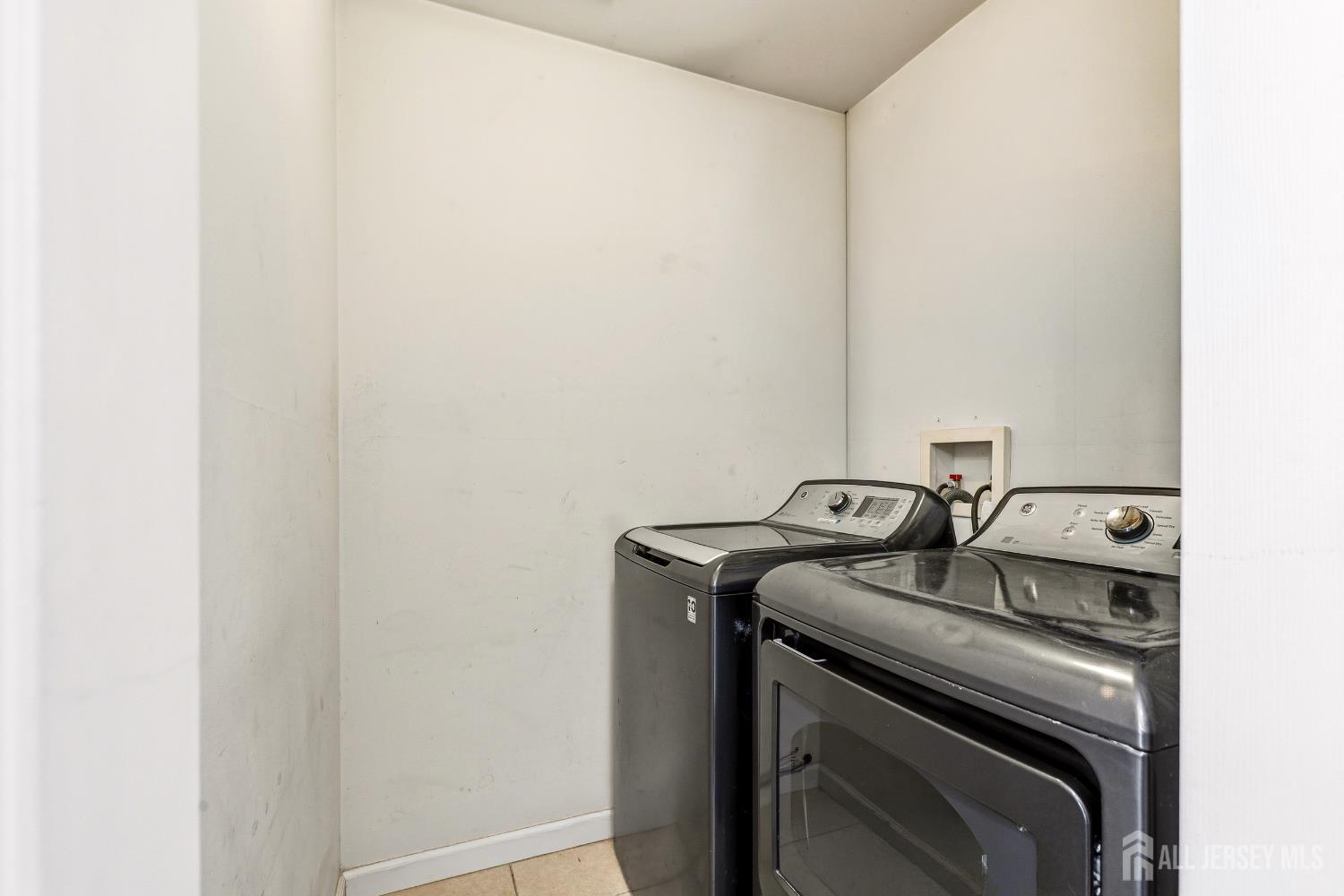 459 Mitchell Place Perth Amboy NJ 08861