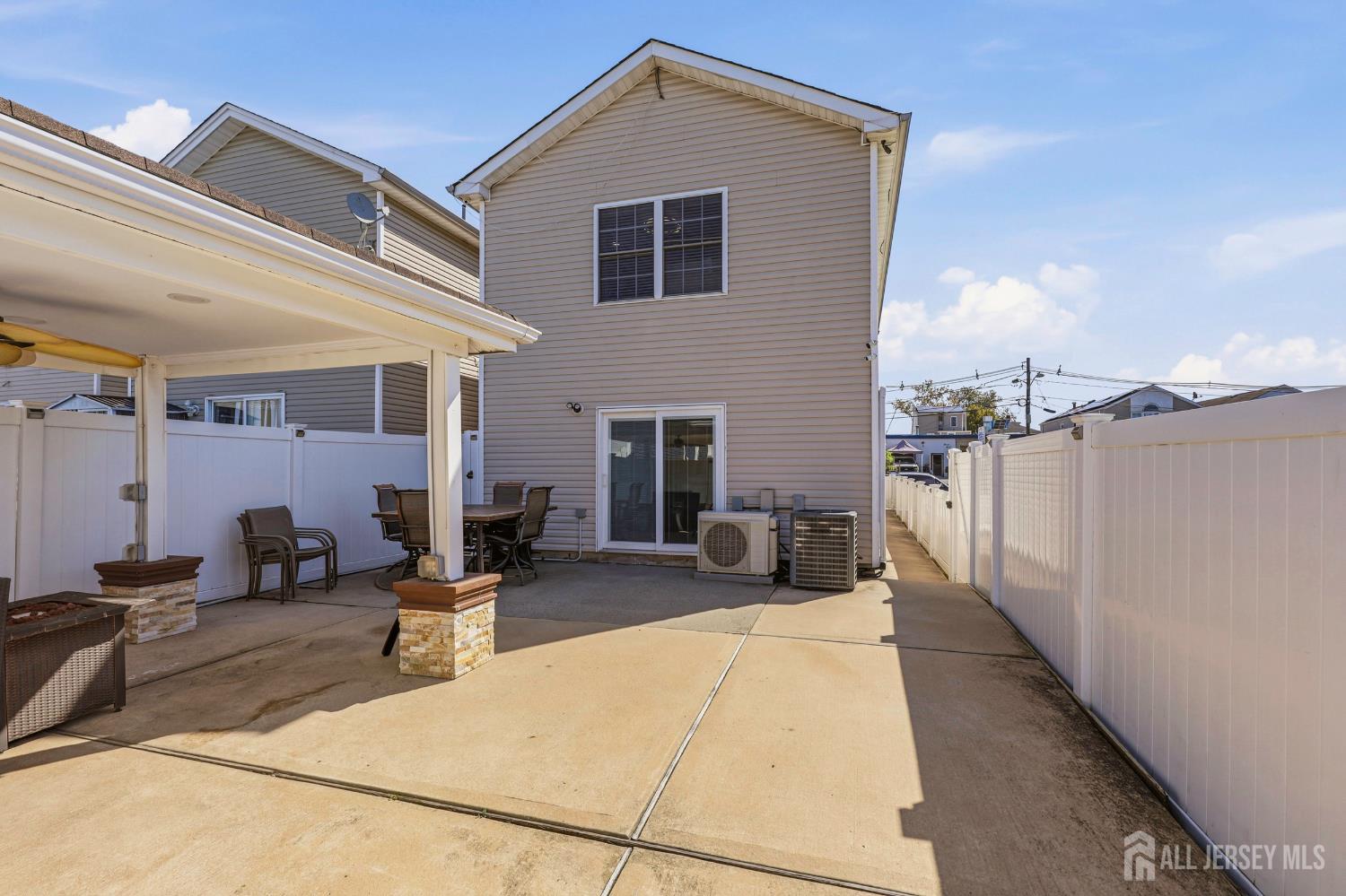 459 Mitchell Place Perth Amboy NJ 08861