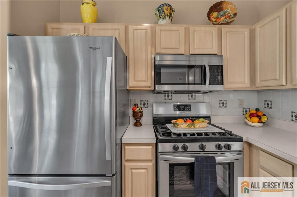 17 Fountain View Drive Barnegat NJ 08005