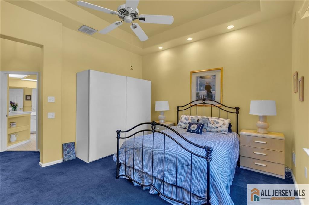 17 Fountain View Drive Barnegat NJ 08005