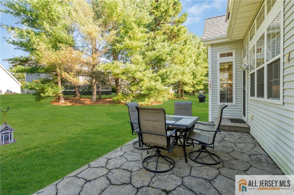 17 Fountain View Drive Barnegat NJ 08005