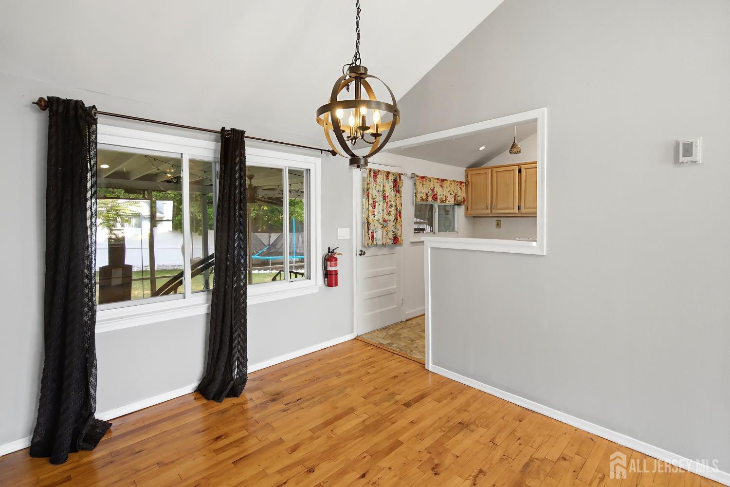 51 Haven Terrace Sayreville NJ 08859
