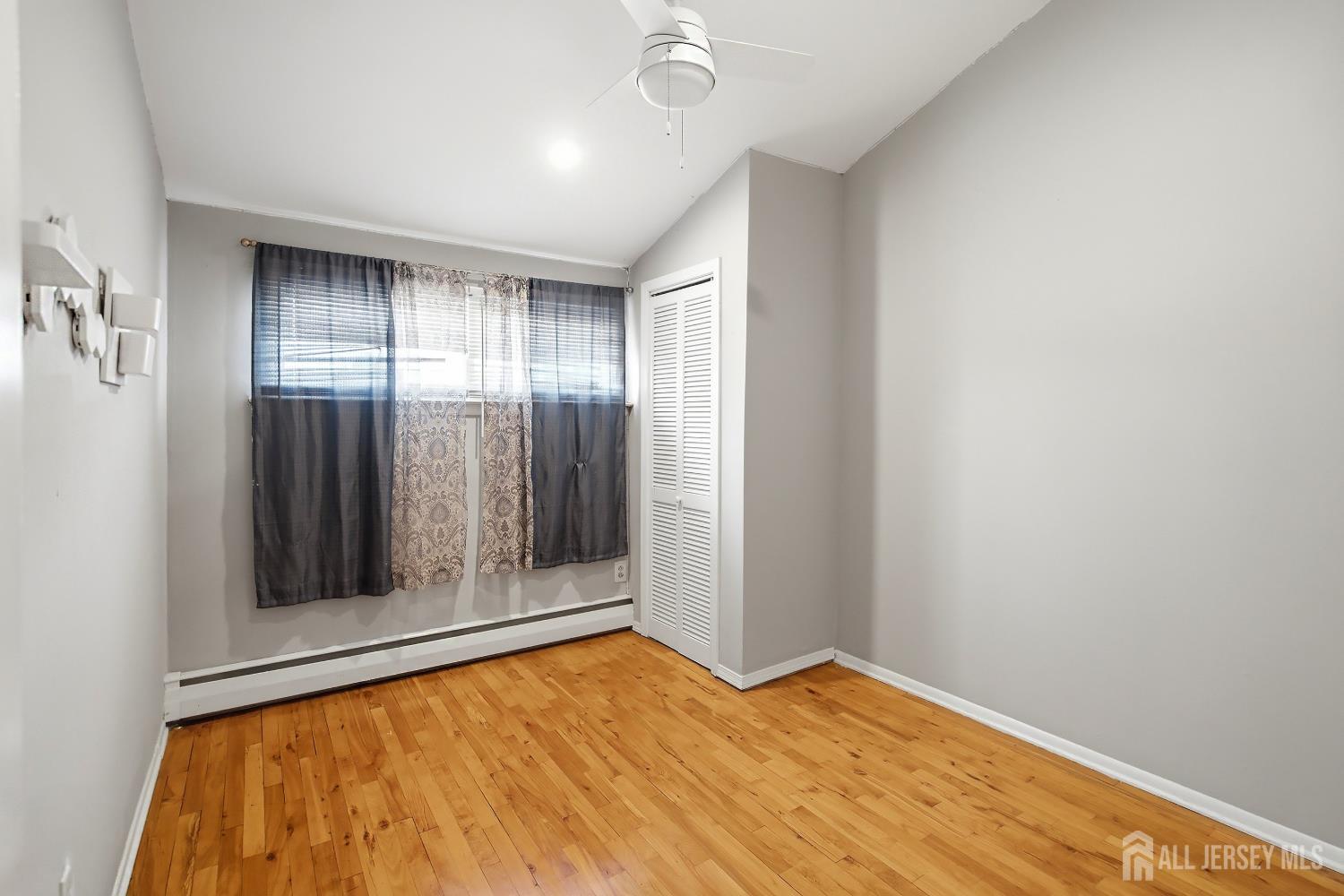 51 Haven Terrace Sayreville NJ 08859