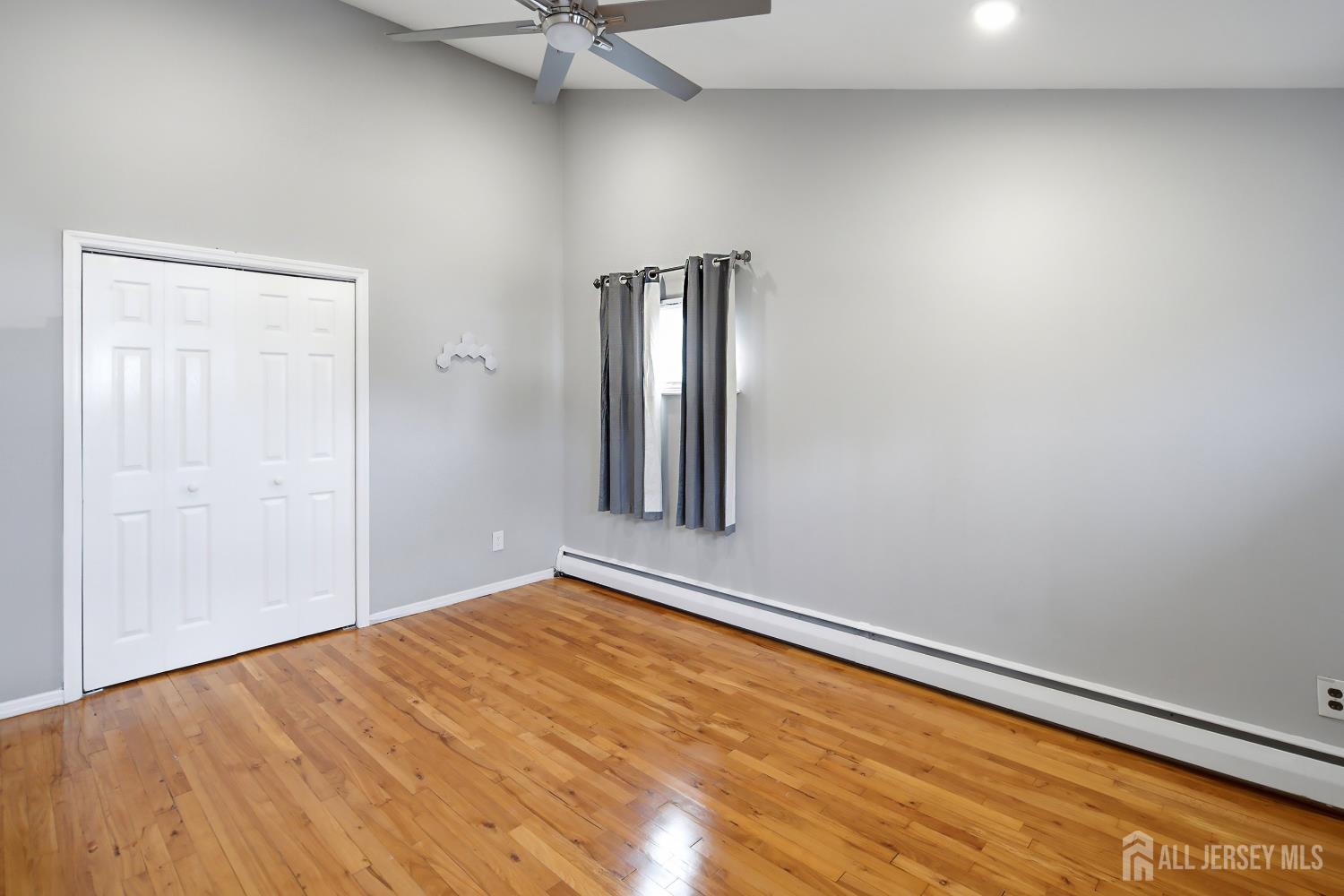 51 Haven Terrace Sayreville NJ 08859