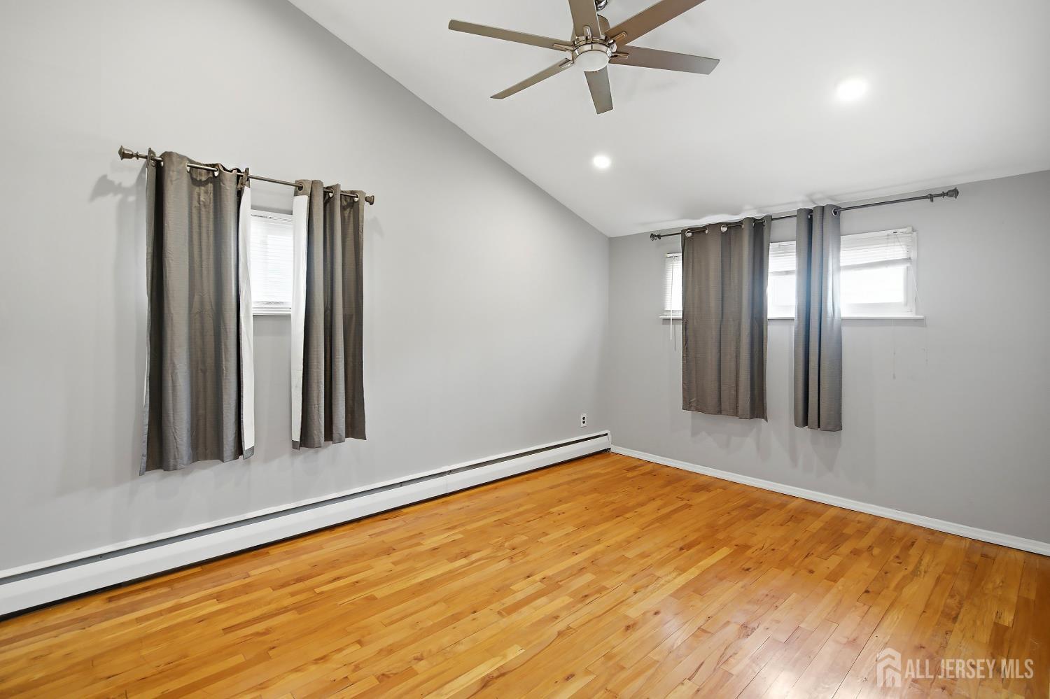 51 Haven Terrace Sayreville NJ 08859