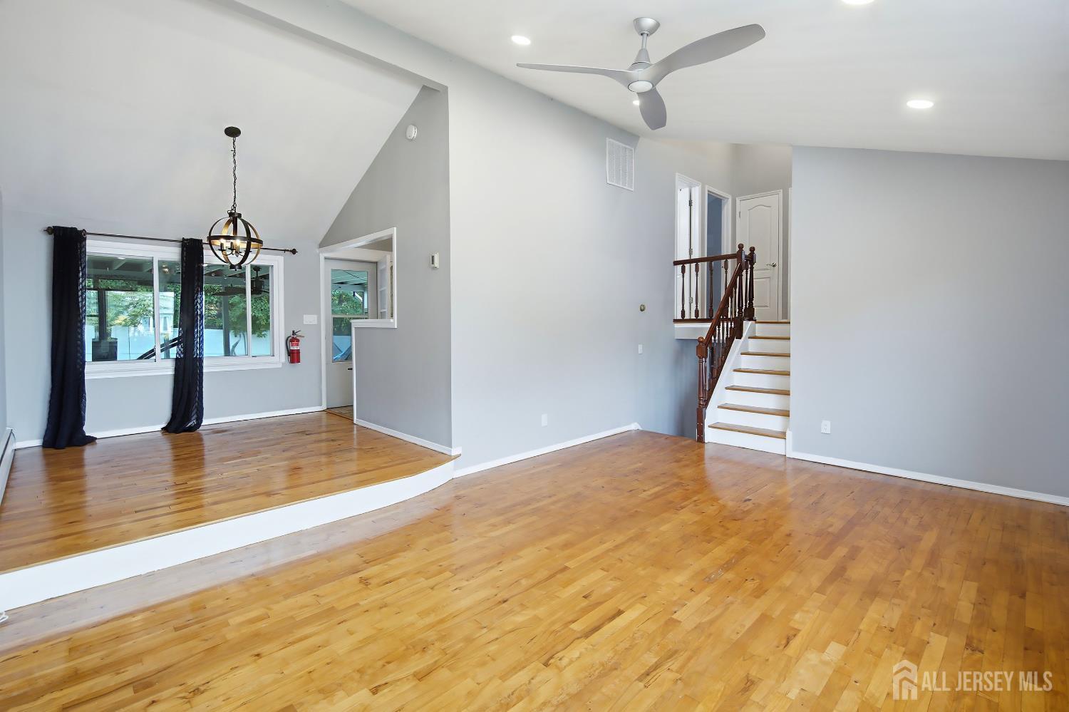 51 Haven Terrace Sayreville NJ 08859