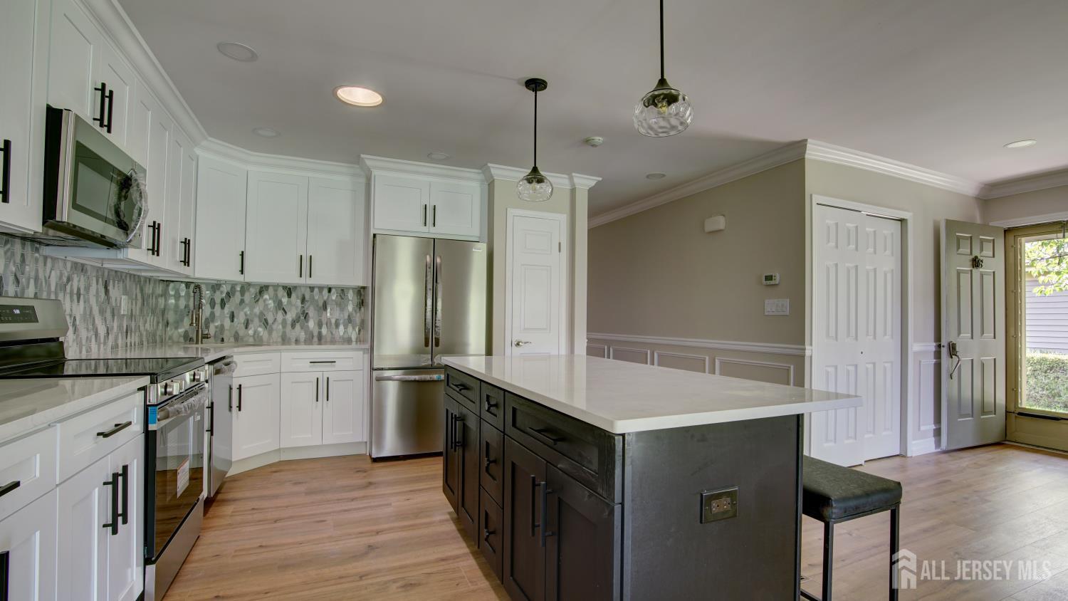 4 Martin Van Buren Drive Monroe NJ 08831