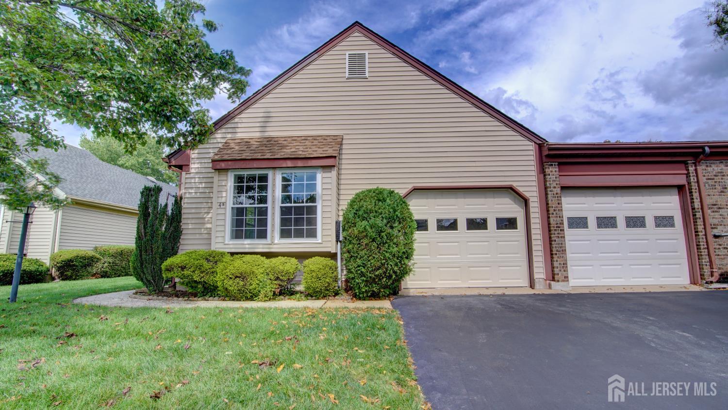 4 Martin Van Buren Drive Monroe NJ 08831