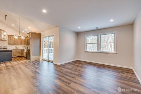 83 Sagamore Avenue Edison NJ 08820