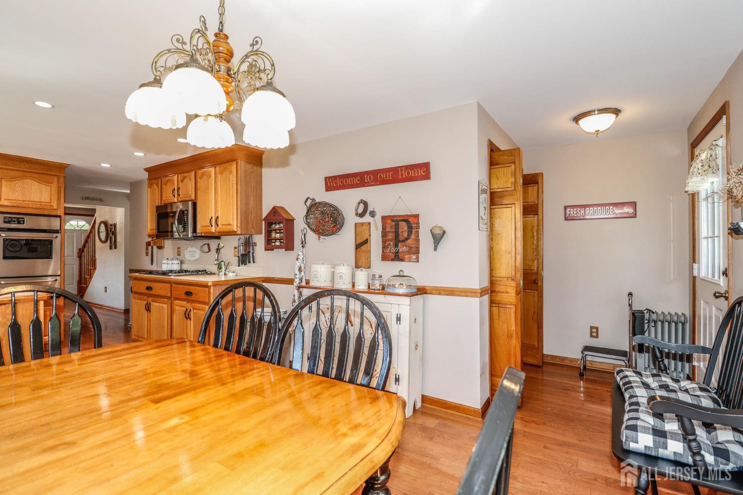 26 W Cliff Road Colonia NJ 07067