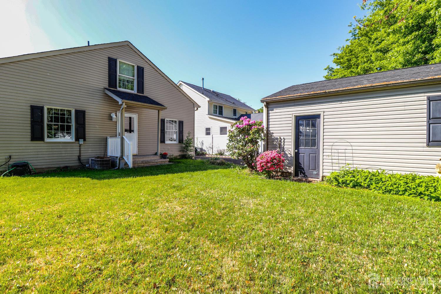 26 W Cliff Road Colonia NJ 07067