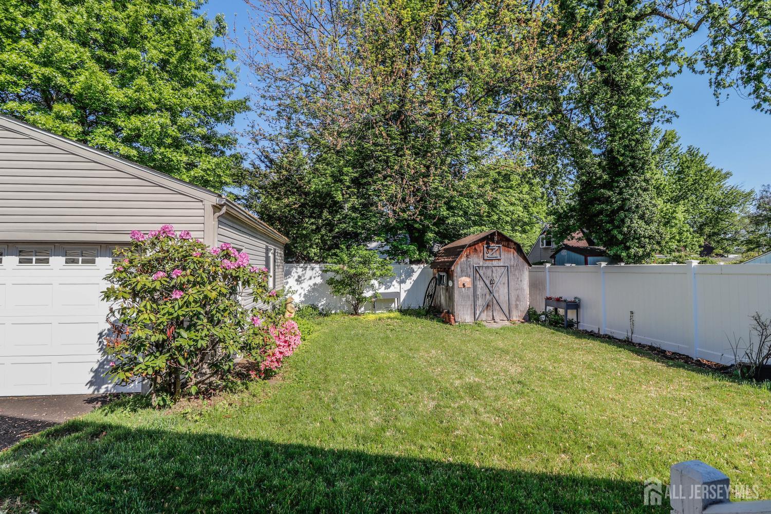 26 W Cliff Road Colonia NJ 07067