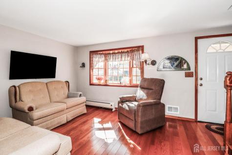 26 W Cliff Road Colonia NJ 07067
