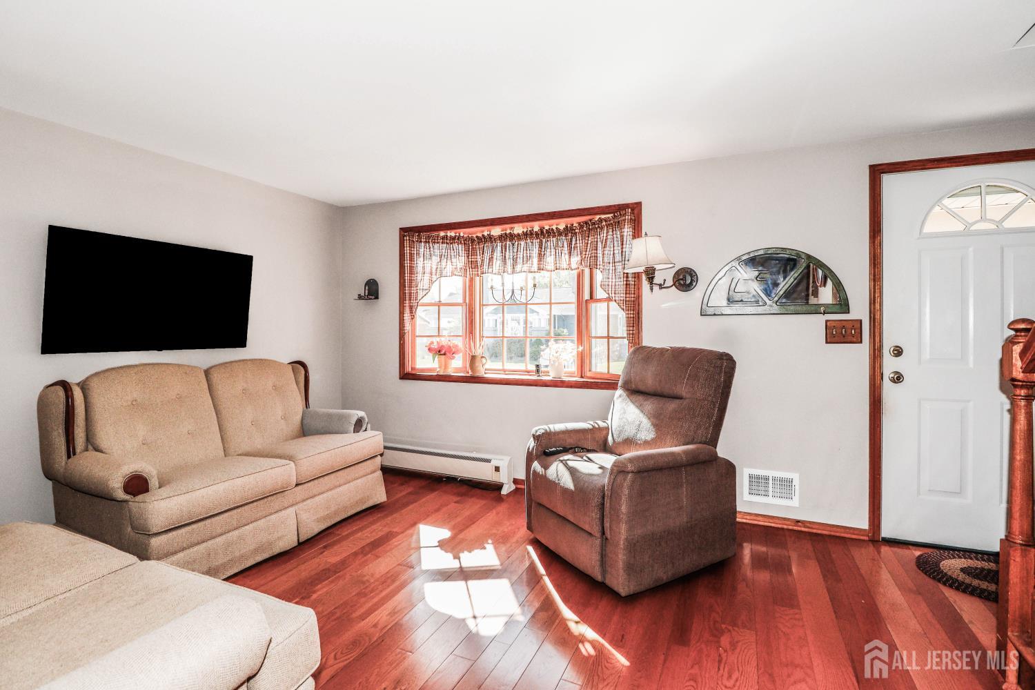 26 W Cliff Road Colonia NJ 07067
