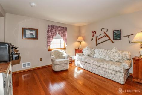 26 W Cliff Road Colonia NJ 07067