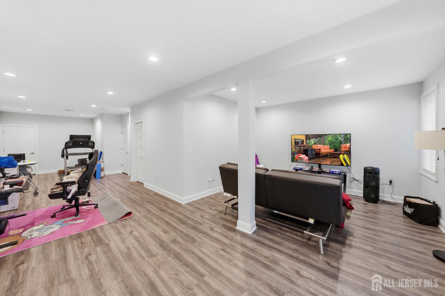3 Horan Court Old Bridge NJ 08857