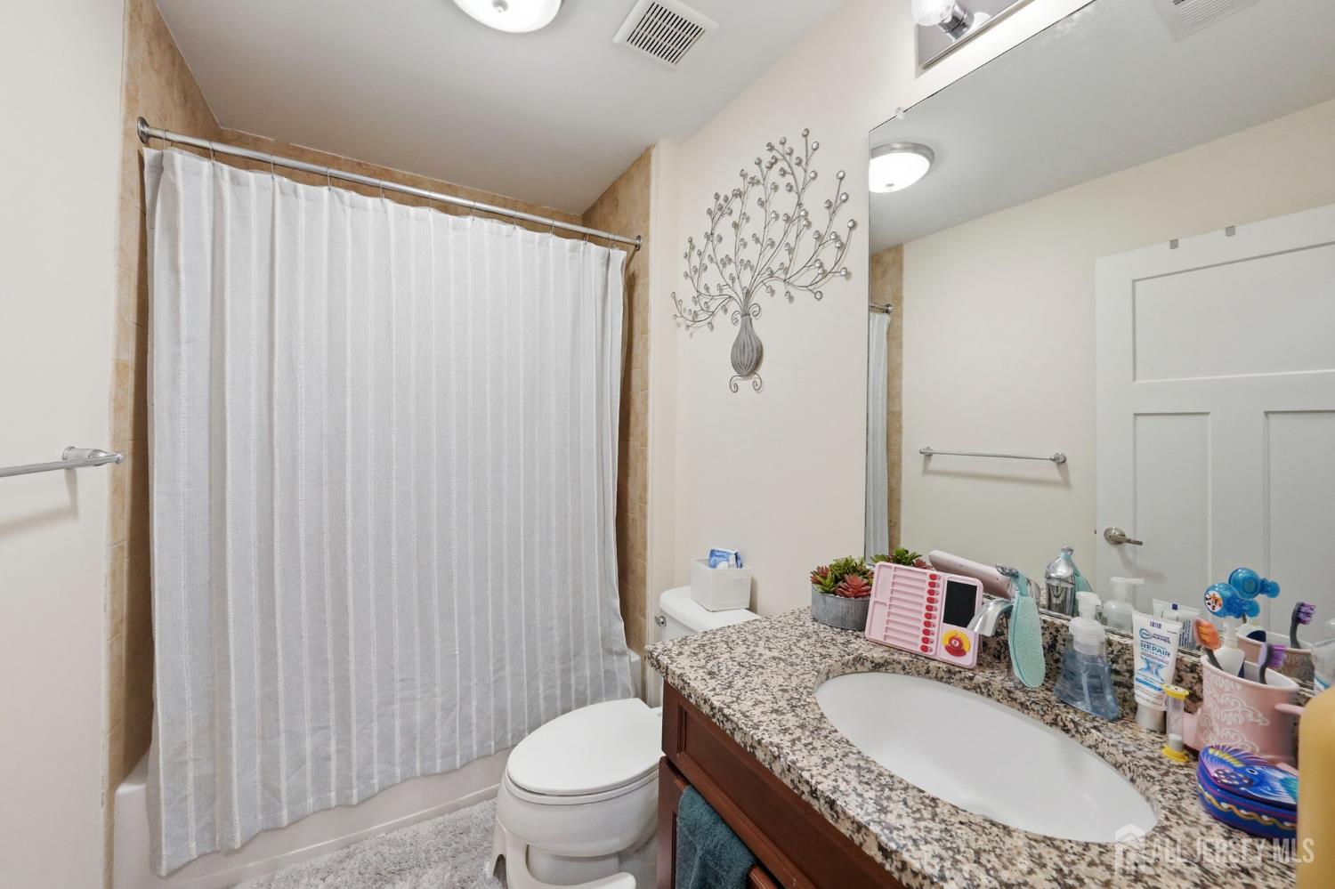 3 Horan Court Old Bridge NJ 08857