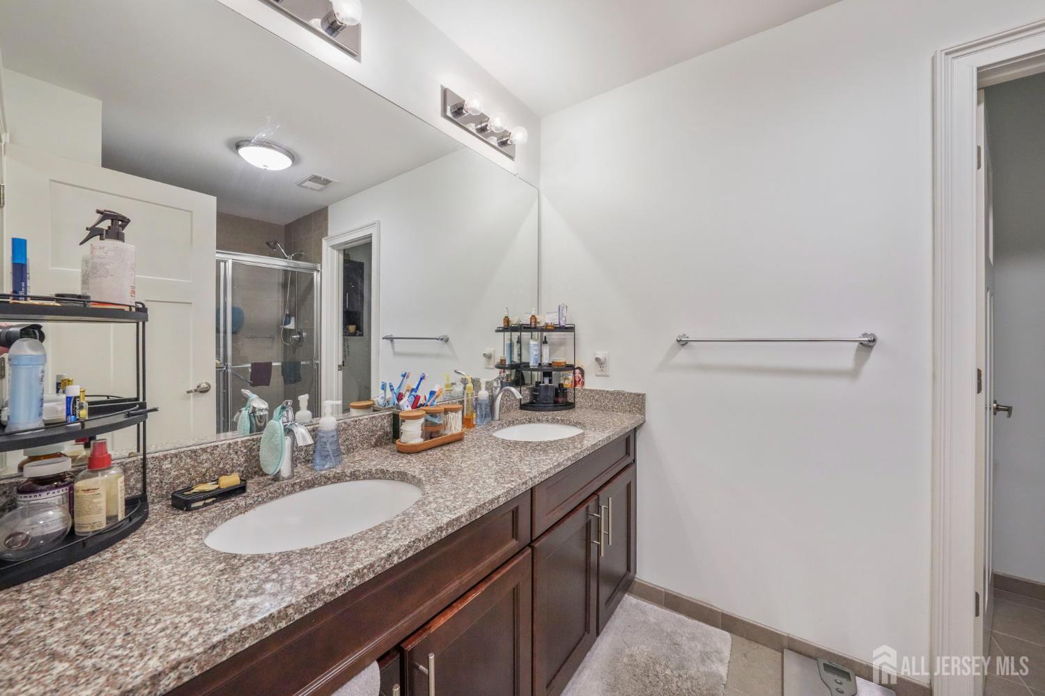 3 Horan Court Old Bridge NJ 08857