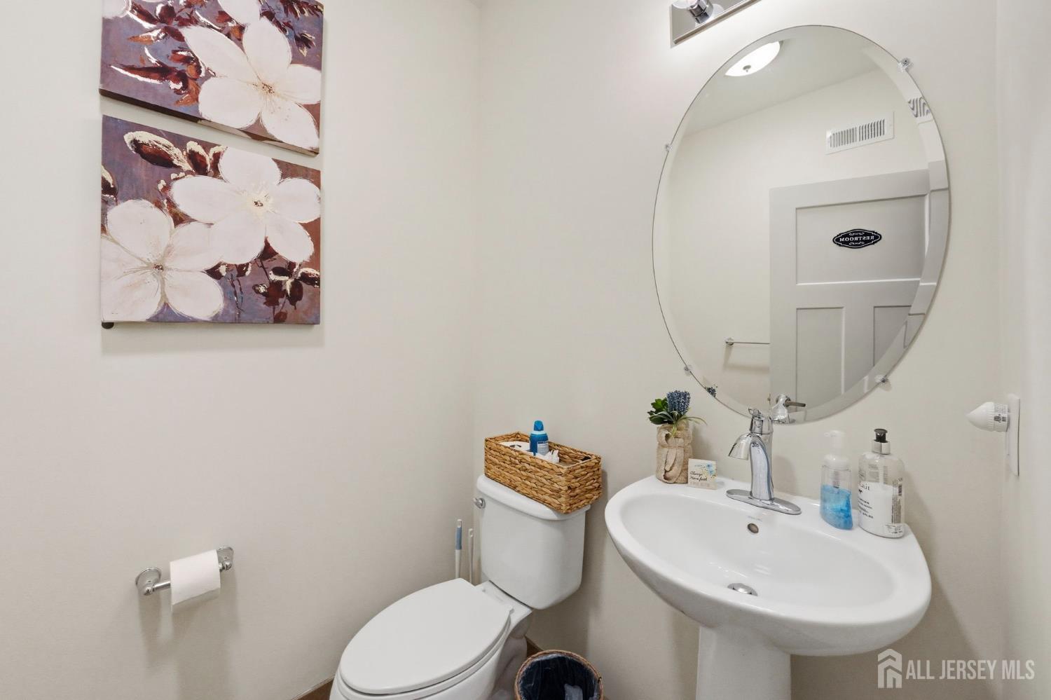 3 Horan Court Old Bridge NJ 08857