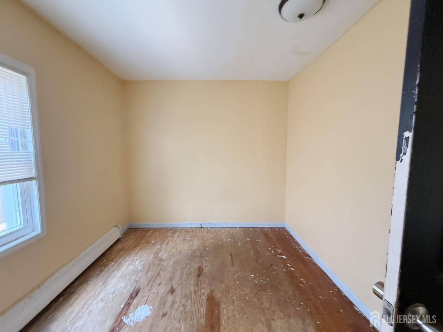 493 Miller Street Perth Amboy NJ 08861