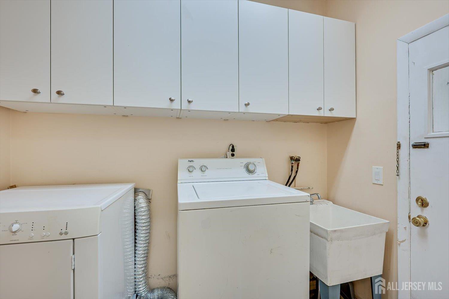 93 Conover Road West Windsor NJ 08550