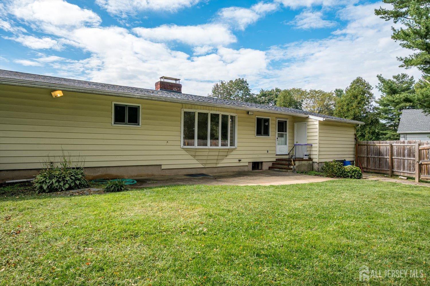 93 Conover Road West Windsor NJ 08550