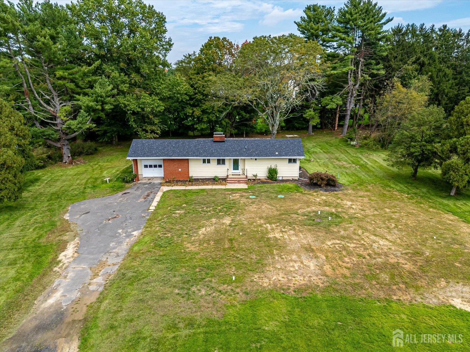 93 Conover Road West Windsor NJ 08550