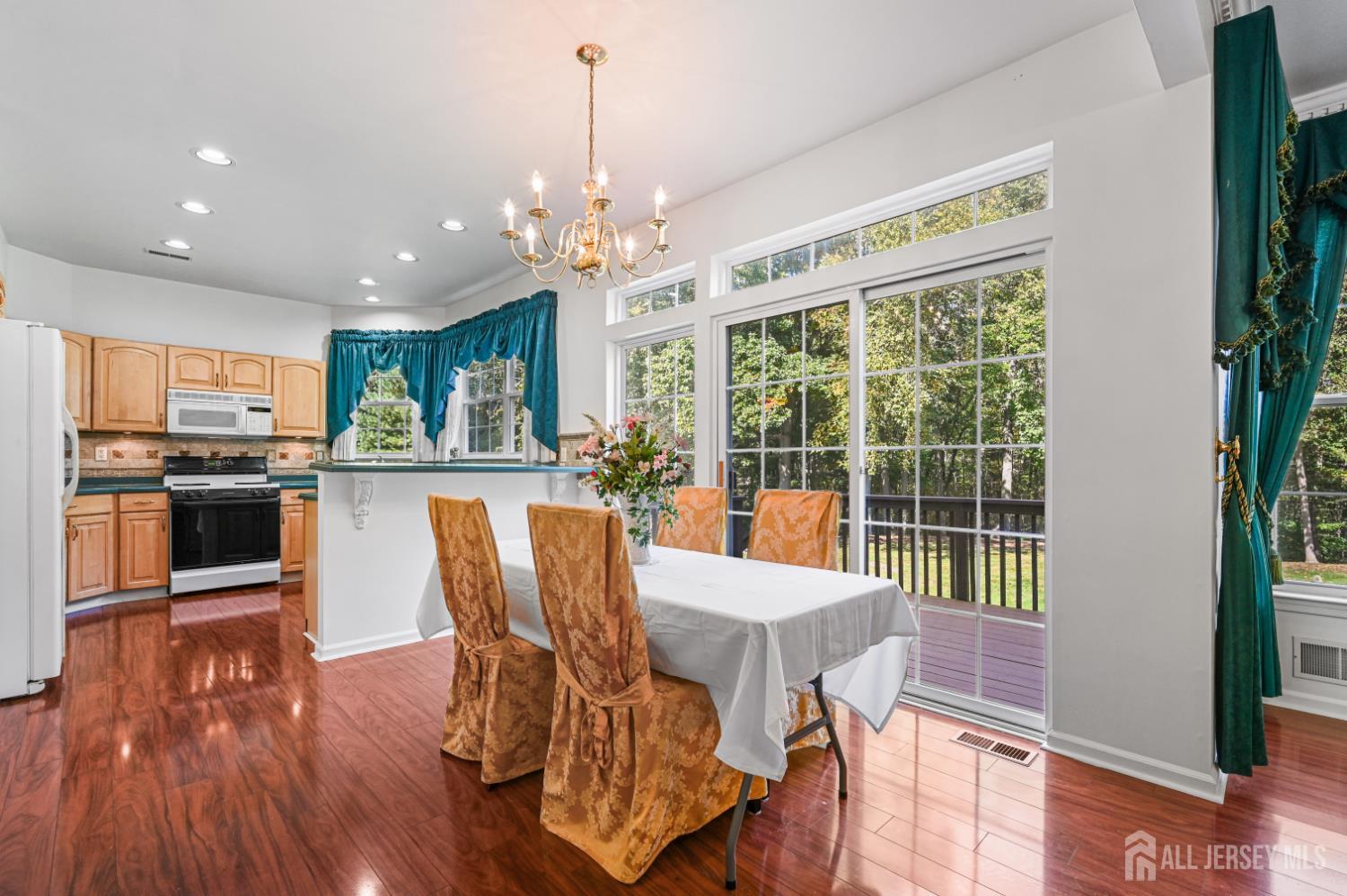 36 Yardley Manor Drive Old Bridge NJ 07747