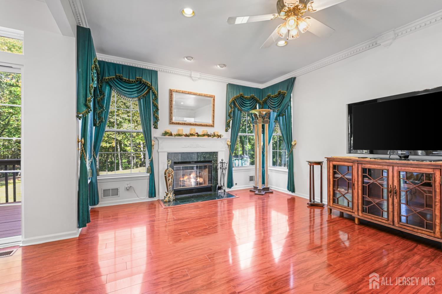 36 Yardley Manor Drive Old Bridge NJ 07747