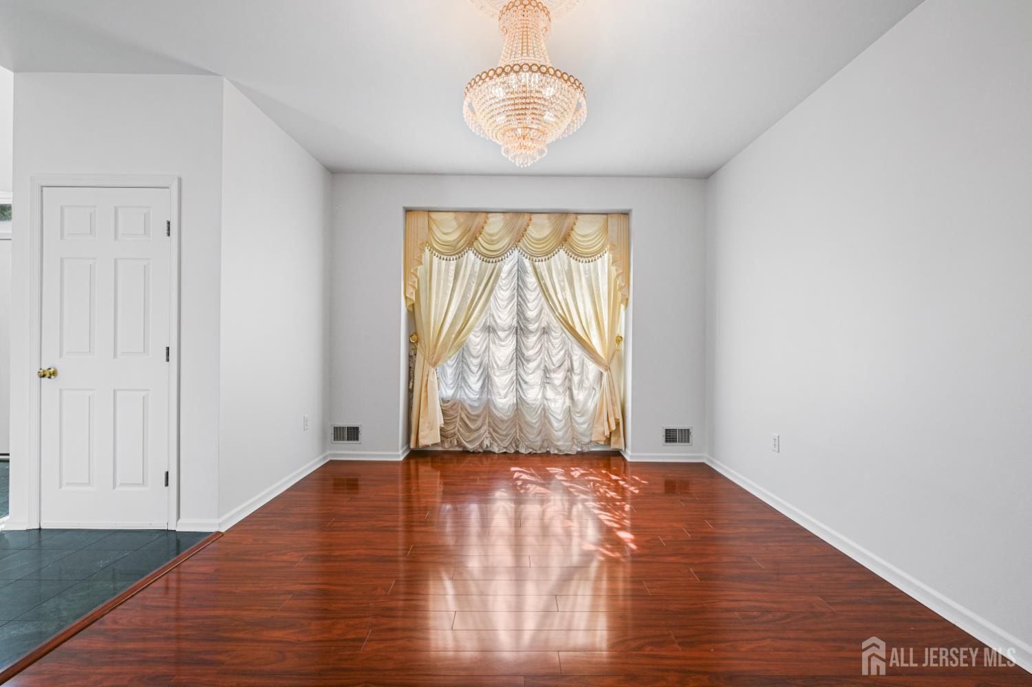36 Yardley Manor Drive Old Bridge NJ 07747