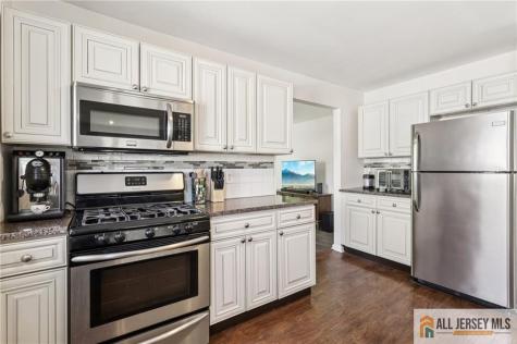 61 Wickom Avenue Hamilton NJ 08690