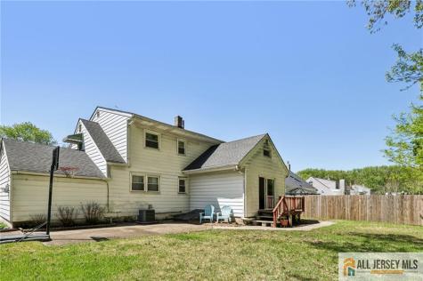 61 Wickom Avenue Hamilton NJ 08690