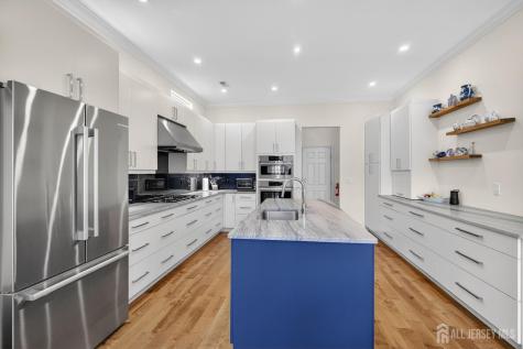 6 Inverness Drive South Brunswick NJ 08824
