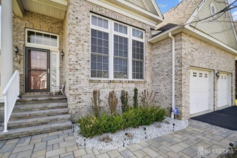 6 Inverness Drive South Brunswick NJ 08824