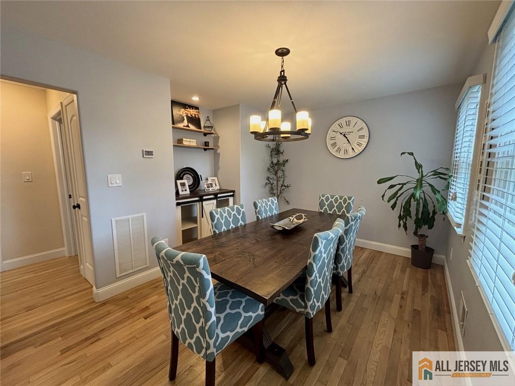 8 Tanglewood Lane Colonia NJ 07067