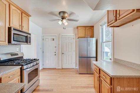 285 Durham Avenue Metuchen NJ 08840