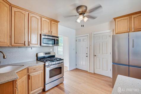 285 Durham Avenue Metuchen NJ 08840