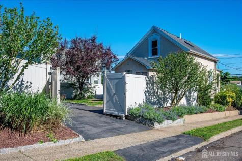 285 Durham Avenue Metuchen NJ 08840