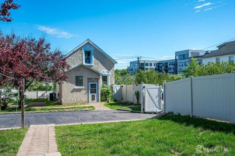 285 Durham Avenue Metuchen NJ 08840