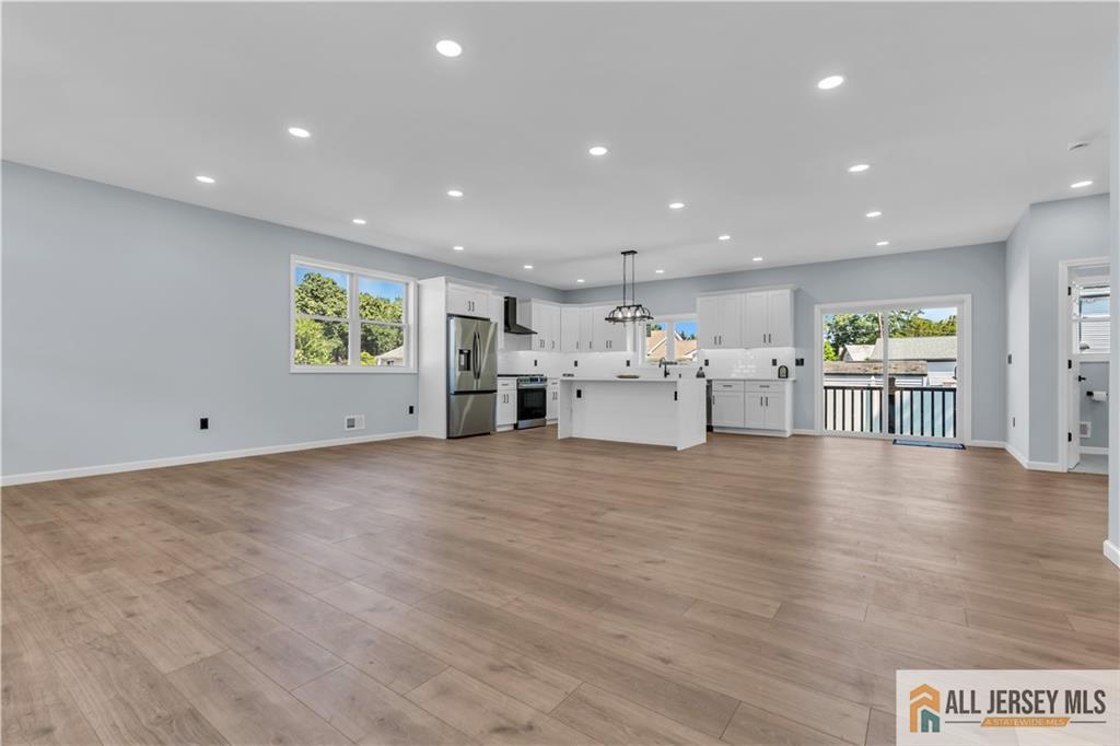 77 Elm Street Spotswood NJ 08884