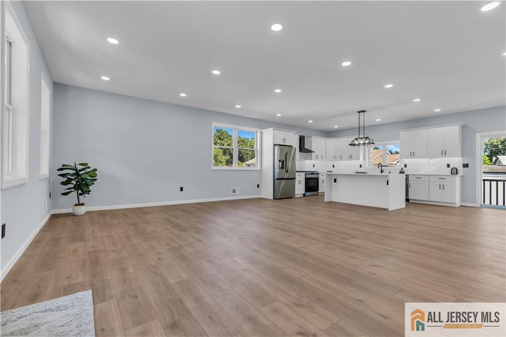 77 Elm Street Spotswood NJ 08884