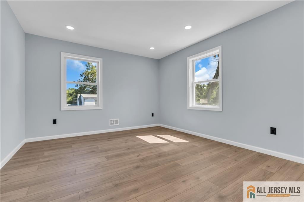 77 Elm Street Spotswood NJ 08884