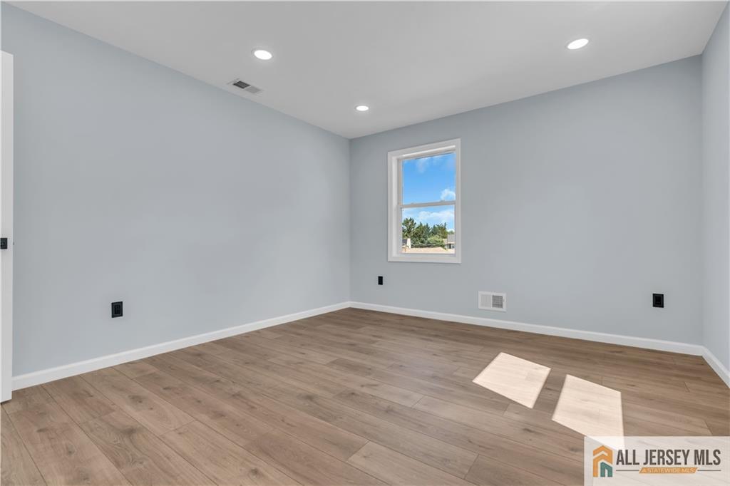 77 Elm Street Spotswood NJ 08884